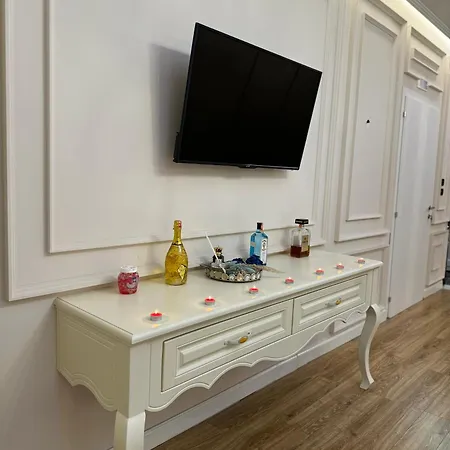 Luxury 007 Apartment *